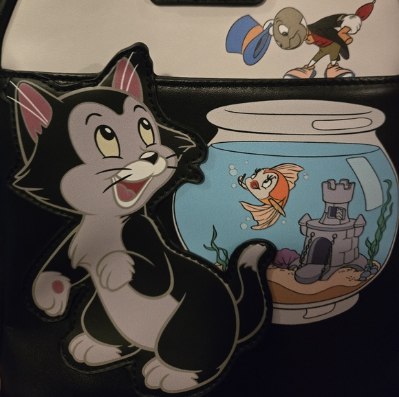 Disney's Pinocchio Backpack - Picture 2 of 7